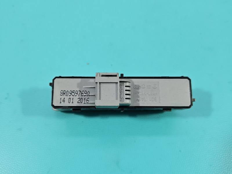 Перемикач кнопка Audi Q5 8R0959769A — фото деталі 4
