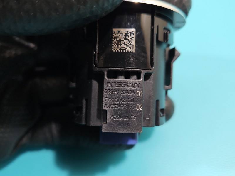 Переключатель кнопка Infiniti QX60 28590-30A0A — фото детали 4
