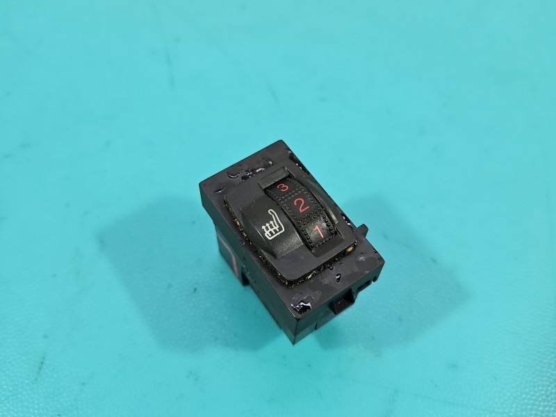 Перемикач кнопка Peugeot 508 98019841ZD