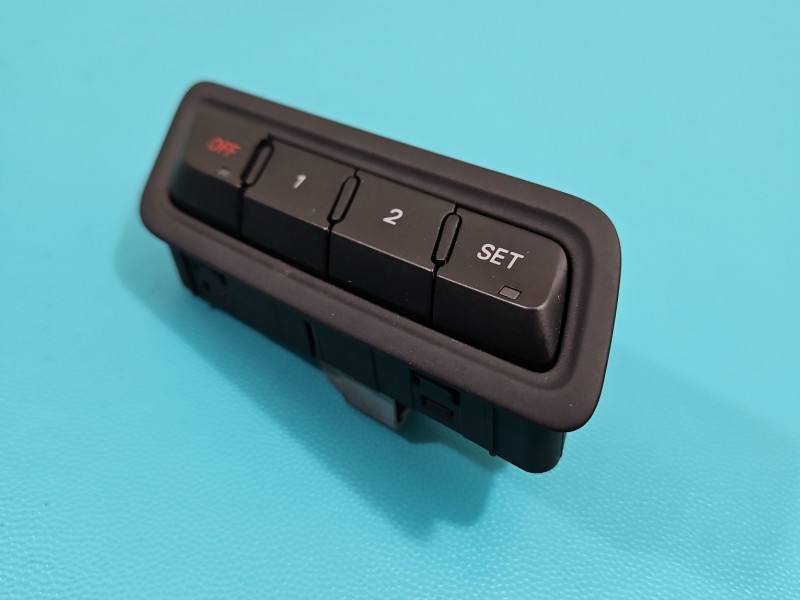 Перемикач кнопка Audi Q5 8R0959769