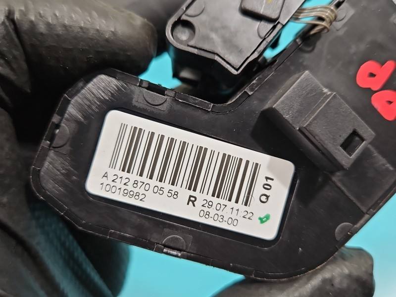 Перемикач кнопка Mercedes CLS C218 A2128700558 — фото деталі 4