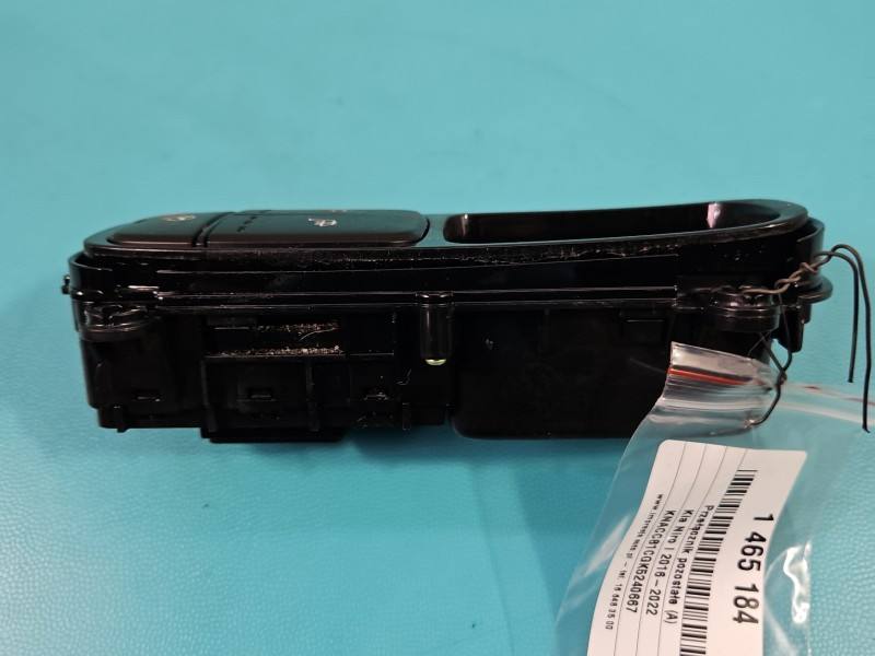 Перемикач кнопка Kia Niro 93310G5010 — фото деталі 3