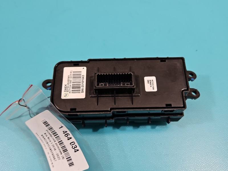 Перемикач кнопка Kia Niro 93700-G5AE0WK — фото деталі 3