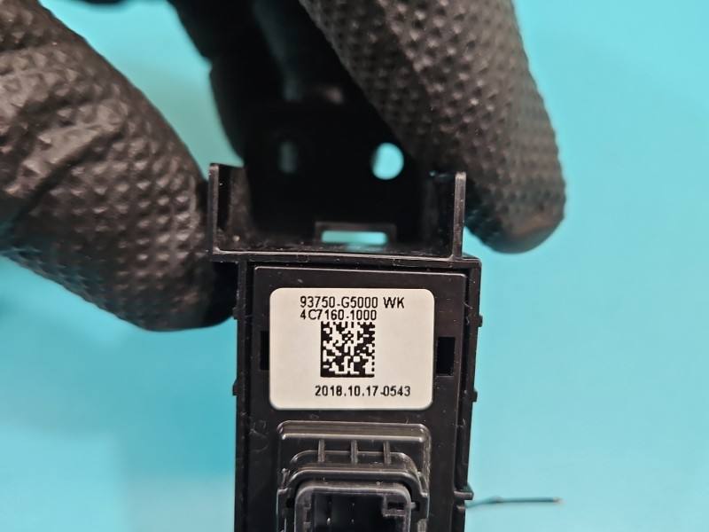 Перемикач кнопка Kia Niro 93750-G5000 — фото деталі 6