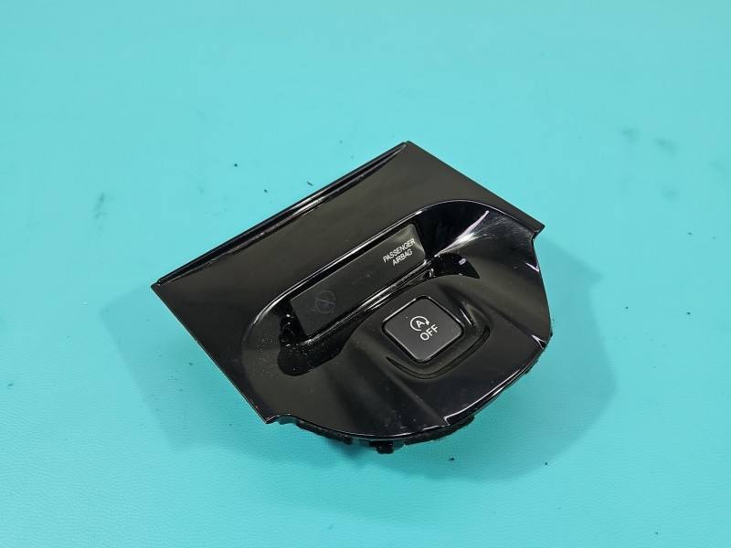 Перемикач кнопка Honda HR-V 83450T8M