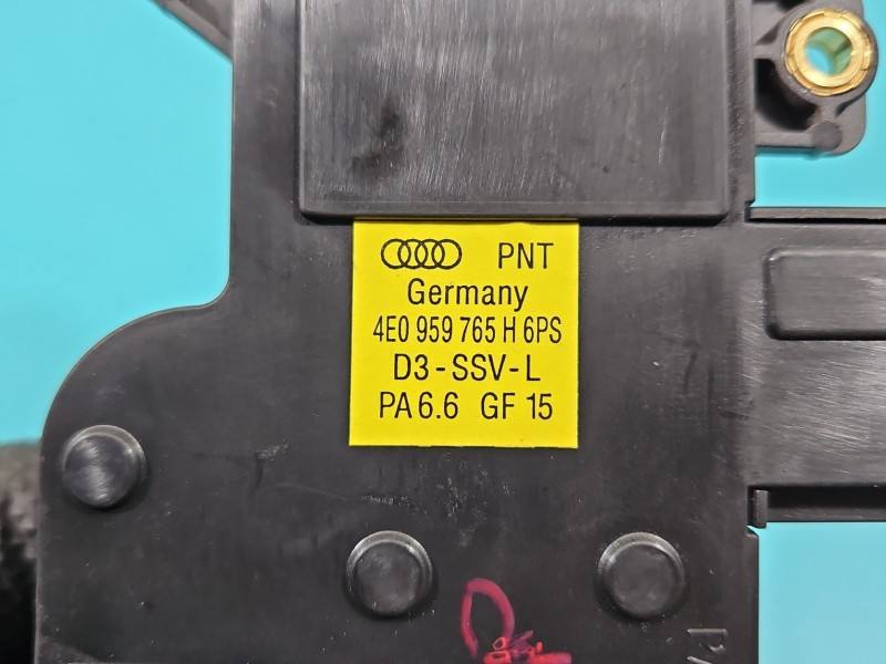 Перемикач кнопка Audi A8 D3 4E0959777C — фото деталі 4