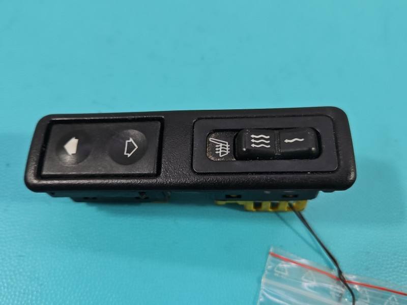 Перемикач кнопка BMW 3 E36 1387917 — фото деталі 2