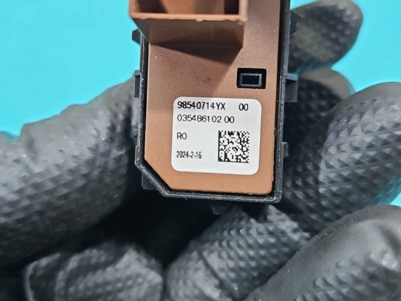 Перемикач кнопка Opel Mokka 98540714YX — фото деталі 5