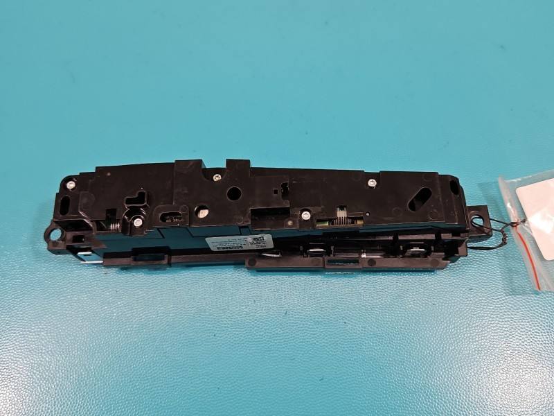 Перемикач кнопка BMW X3 G01 10336126-00 — фото деталі 4