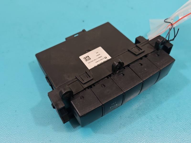 Перемикач кнопка Mercedes B W245 1698208210 — фото деталі 2