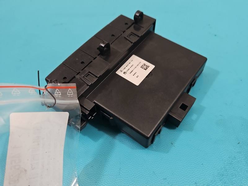 Перемикач кнопка Mercedes B W245 1698208210 — фото деталі 3