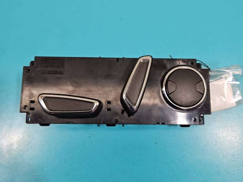 Перемикач кнопка Ford Mondeo DG9T14B709 — фото деталі 2
