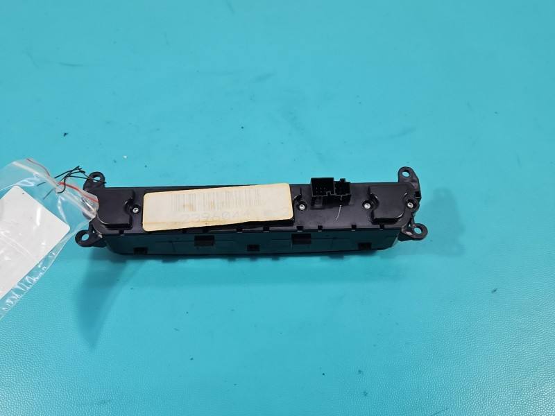 Перемикач кнопка Mercedes ML W164 A1648709410 — фото деталі 5