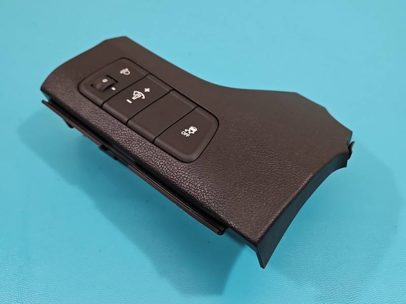 Перемикач кнопка Hyundai Elantra 847313X000
