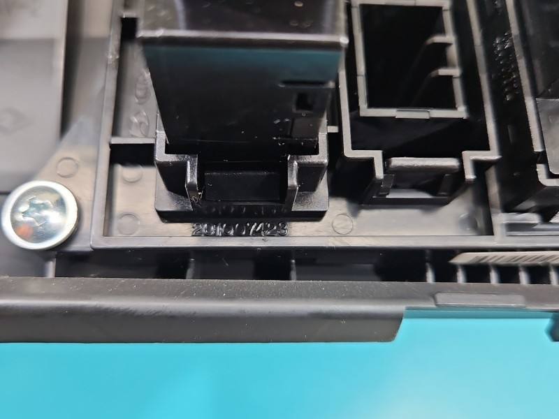 Перемикач кнопка Hyundai Elantra 847313X000 — фото деталі 4