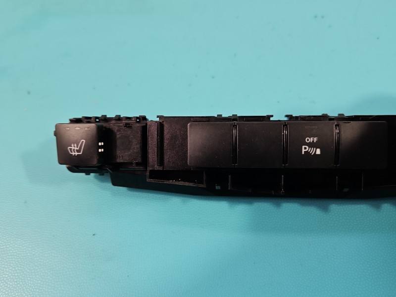 Переключатель кнопка Mercedes GLK X204 A2048703951 — фото детали 3