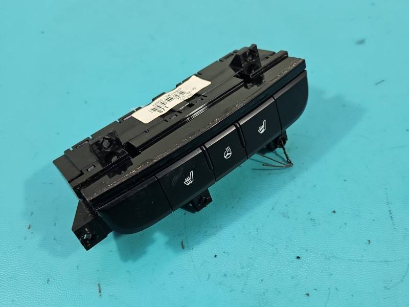 Переключатель кнопка Kia Optima 84605-D4710BYF