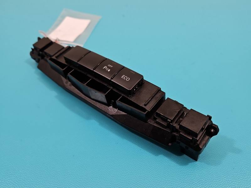 Перемикач кнопка Mercedes E C207 A2079054100