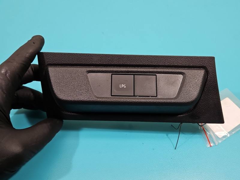 Переключатель кнопка Dacia Sandero 251903277R
