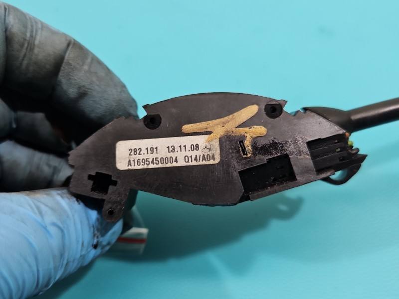 Перемикач кнопка Mercedes B W245 A1695450004 — фото деталі 5