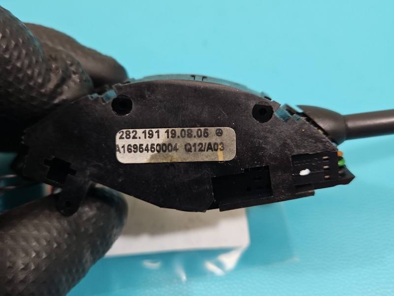 Перемикач кнопка Mercedes B W245 A1695450004 — фото деталі 6