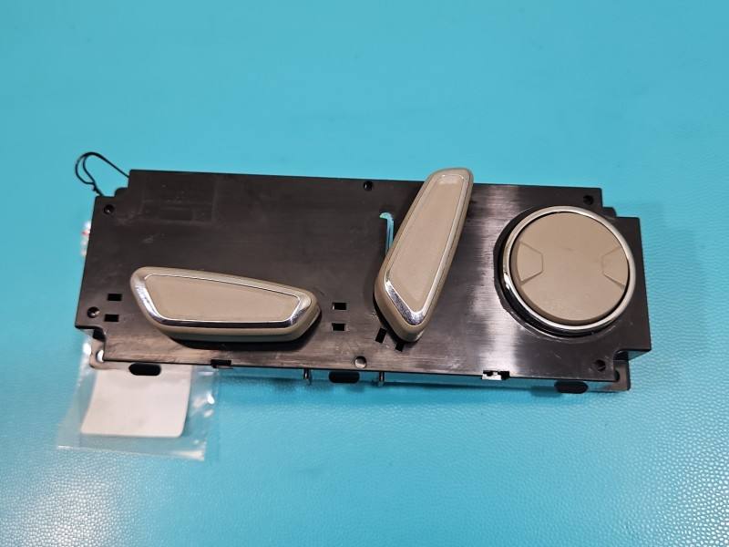 Перемикач кнопка Ford Fusion DG9T-14B709-AE — фото деталі 2