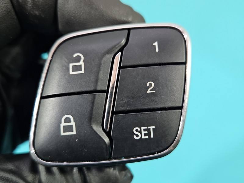 Перемикач кнопка Ford Fusion HG9T-14776-AA3JA6 — фото деталі 3