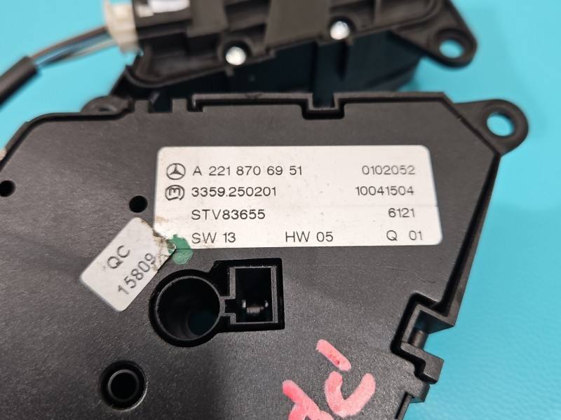 Переключатель кнопка Mercedes S W221 A2218706951 — фото детали 5