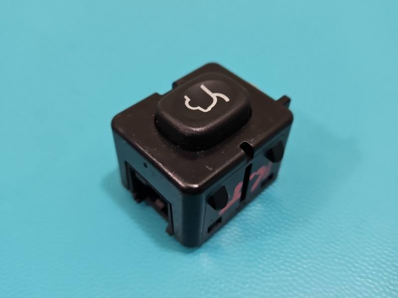 Переключатель кнопка Dodge Caravan 04602751AA