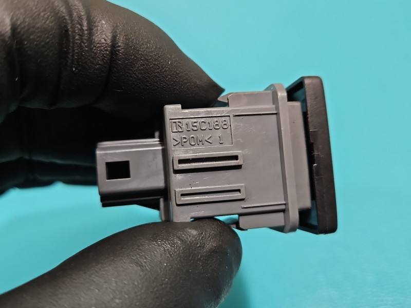Переключатель кнопка Toyota Land Cruiser 15C188 — фото детали 4