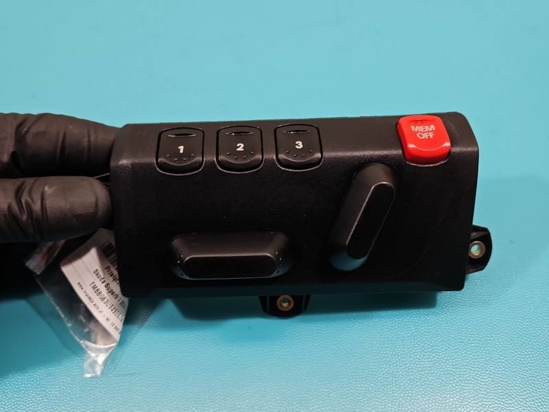 Перемикач кнопка Skoda Superb 1 3B0959765A — фото деталі 2