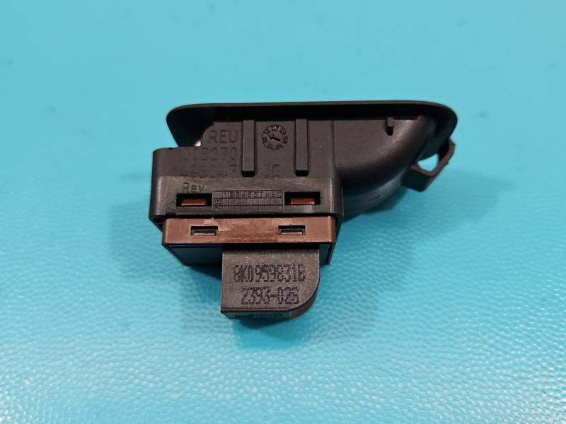 Перемикач кнопка Audi Q5 8K0959831B — фото деталі 3