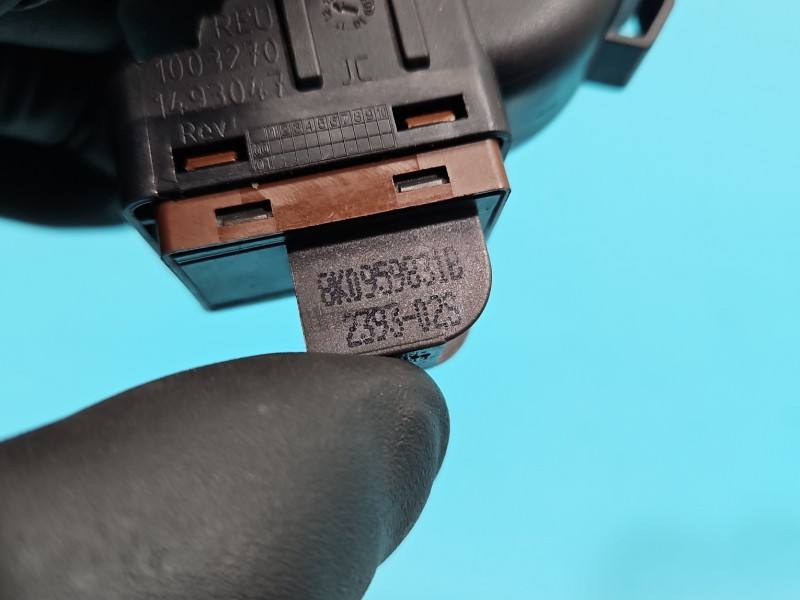 Перемикач кнопка Audi Q5 8K0959831B — фото деталі 4