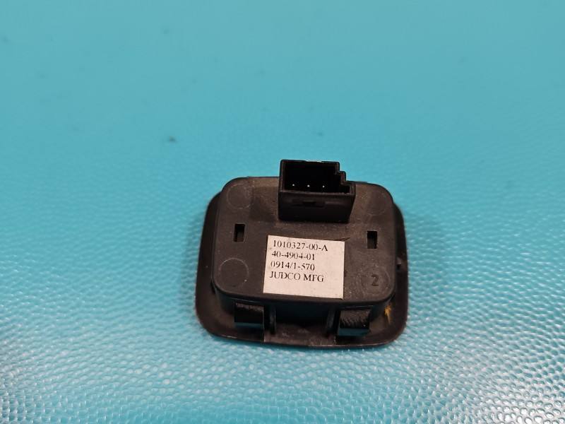 Перемикач кнопка Tesla Model S 1010327-00-A — фото деталі 3