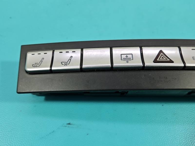 Перемикач кнопка Mercedes CLS C218 A2188709010 — фото деталі 3