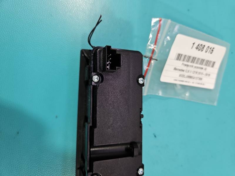 Перемикач кнопка Mercedes CLS C218 A2188709010 — фото деталі 5