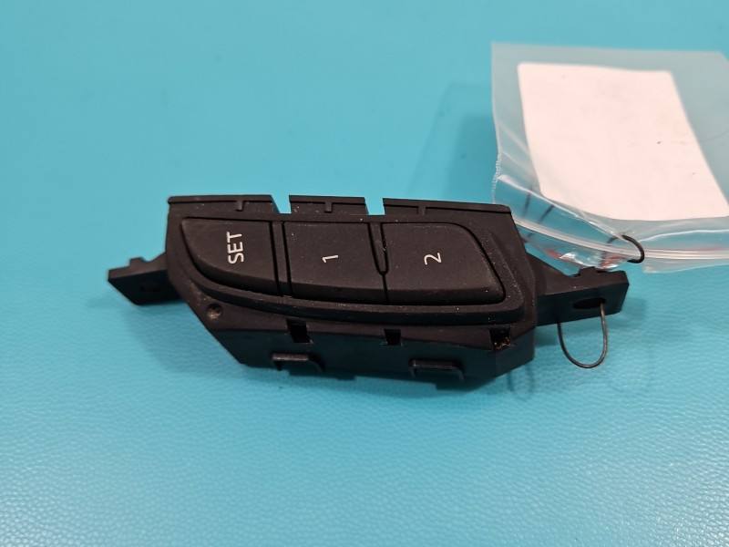 Перемикач кнопка Mazda CX-5 FU25LG — фото деталі 2
