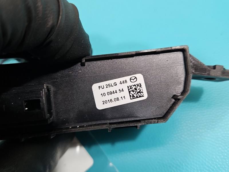 Перемикач кнопка Mazda CX-5 FU25LG — фото деталі 4