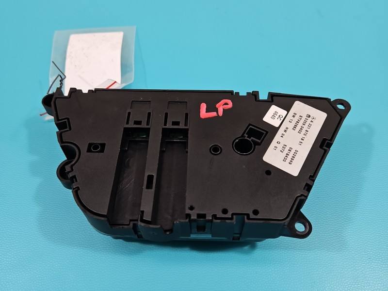 Переключатель кнопка Mercedes S W221 A2218701851 — фото детали 3