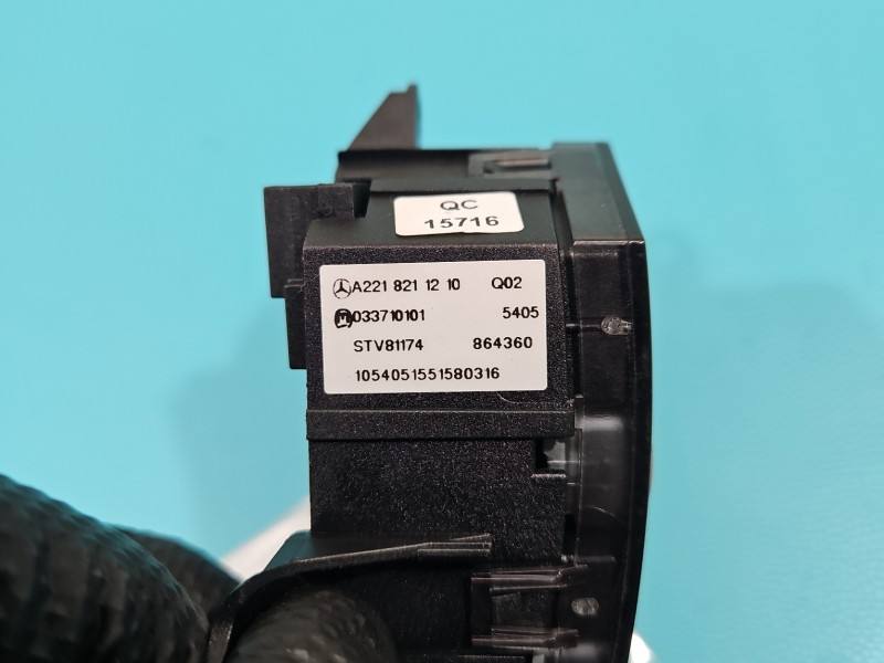 Перемикач кнопка Mercedes S W221 A2218211210 — фото деталі 5