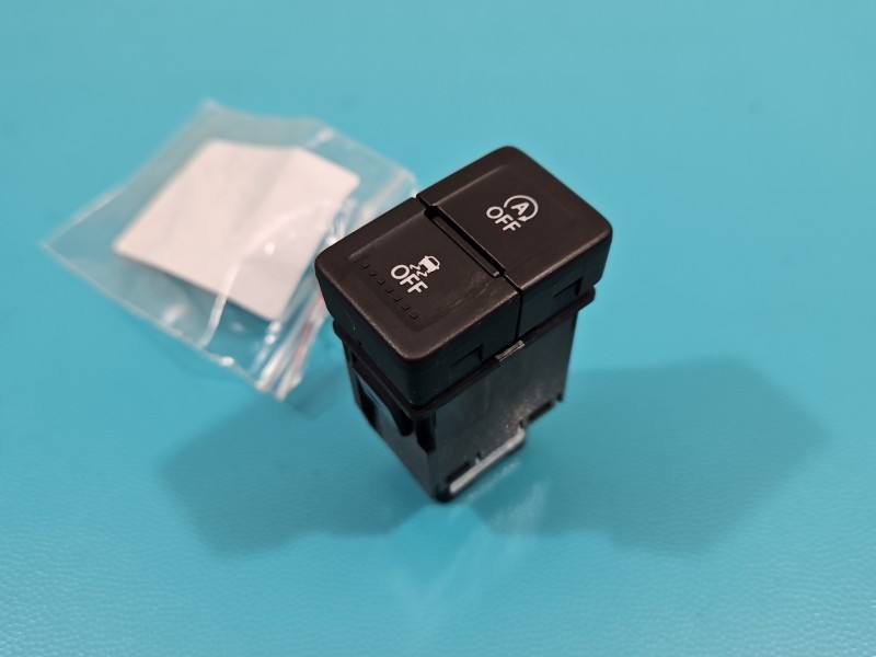 Переключатель кнопка Suzuki Sx4 37585-61M80