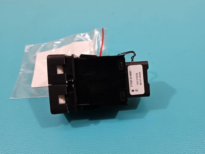 Переключатель кнопка Suzuki Sx4 37585-61M80 — фото детали 3