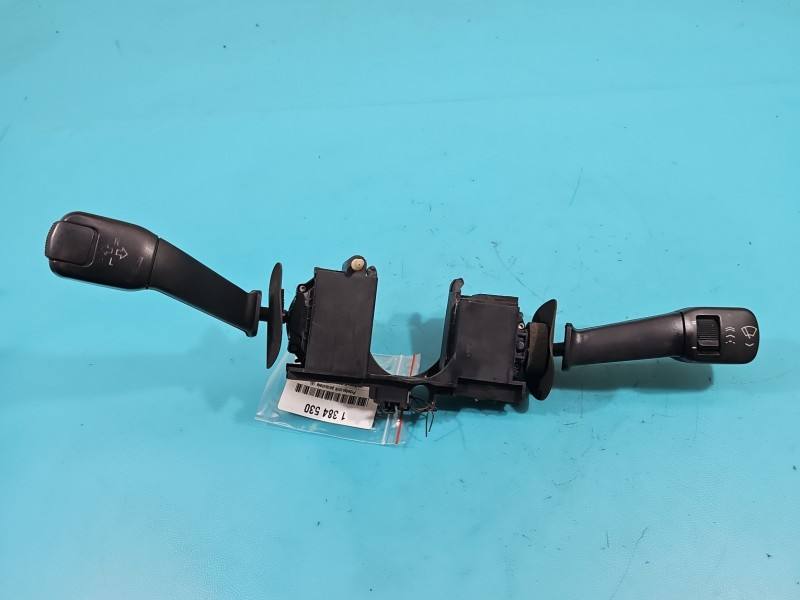 Перемикач кнопка BMW 5 E39 8352172