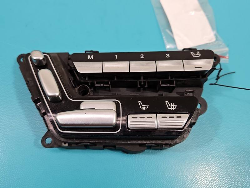 Перемикач кнопка Mercedes S W221 A2218709258 — фото деталі 2