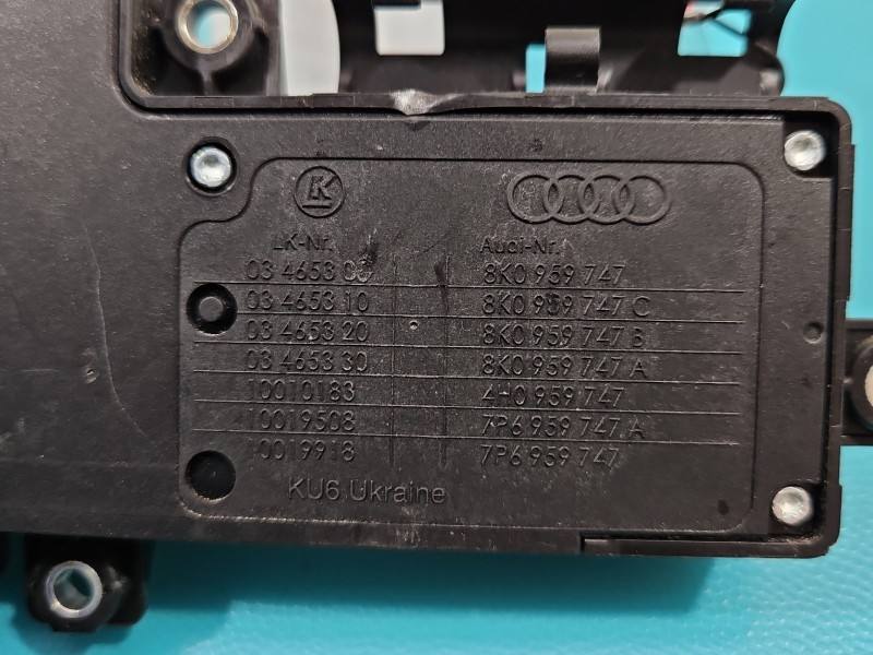 Перемикач кнопка Skoda Superb 2 8K0959747 — фото деталі 4