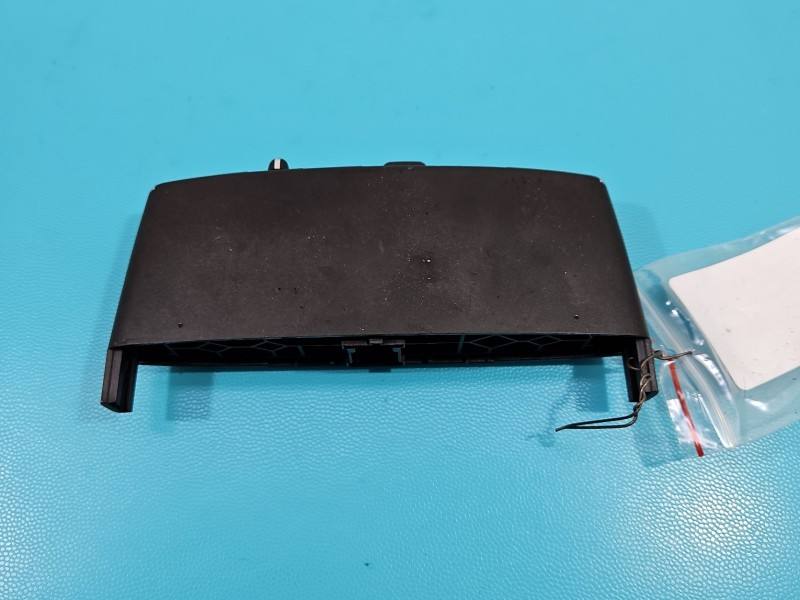 Перемикач кнопка Mercedes E W212 A2128204710 — фото деталі 3