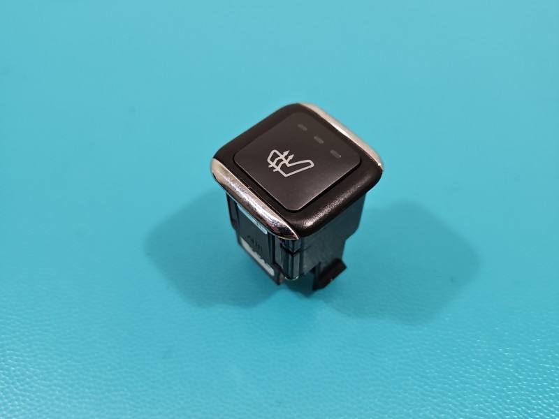 Перемикач кнопка Mercedes E W212 A2128205010