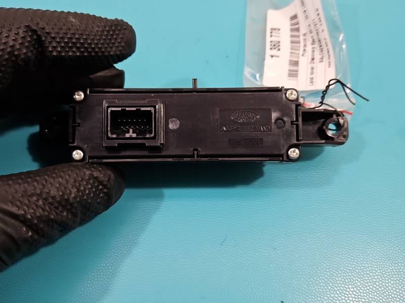 Перемикач кнопка Land Rover Discovery FK72-14D694-AA — фото деталі 3