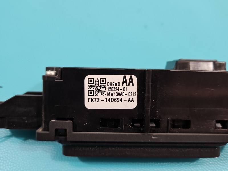 Перемикач кнопка Land Rover Discovery FK72-14D694-AA — фото деталі 4