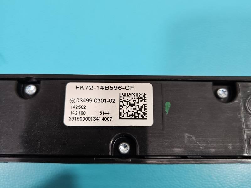Перемикач кнопка Land Rover Discovery FK72-14B596-CF — фото деталі 4